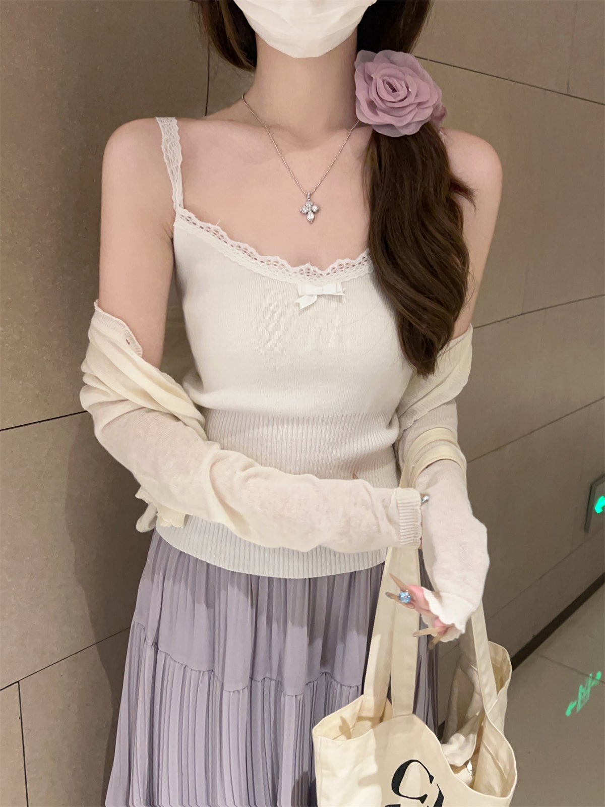 CGF26011-64B 夏季韓版甜美蝴蝶結蕾絲邊針織吊帶背心(2色)