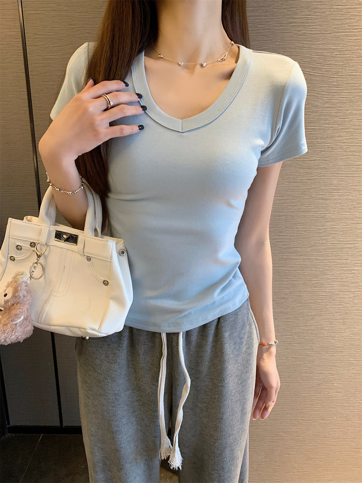 CGE16357-56B 夏季V領簡約百搭短袖T恤上衣(5色)