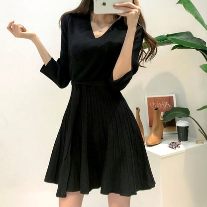 CGB8012-75B  秋裝V領收腰系帶中長款內搭毛衣裙(2色)