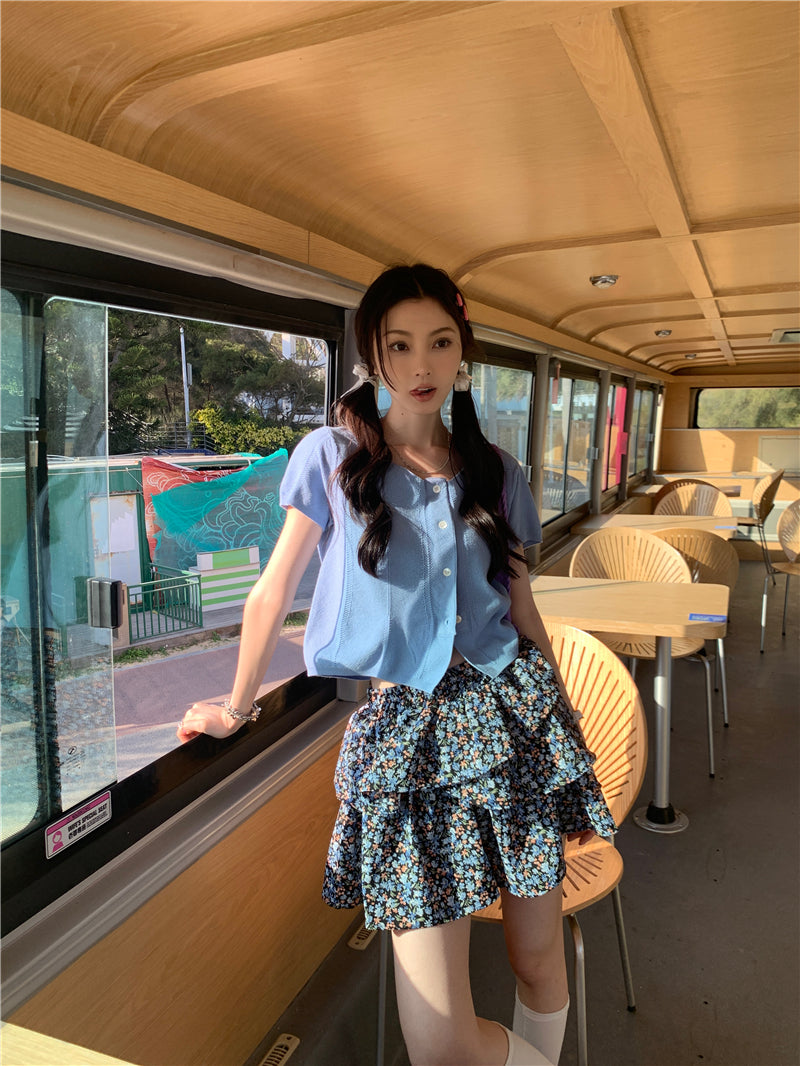 CGE5277-120B 百搭方領針織上衣+碎花小短裙套裝