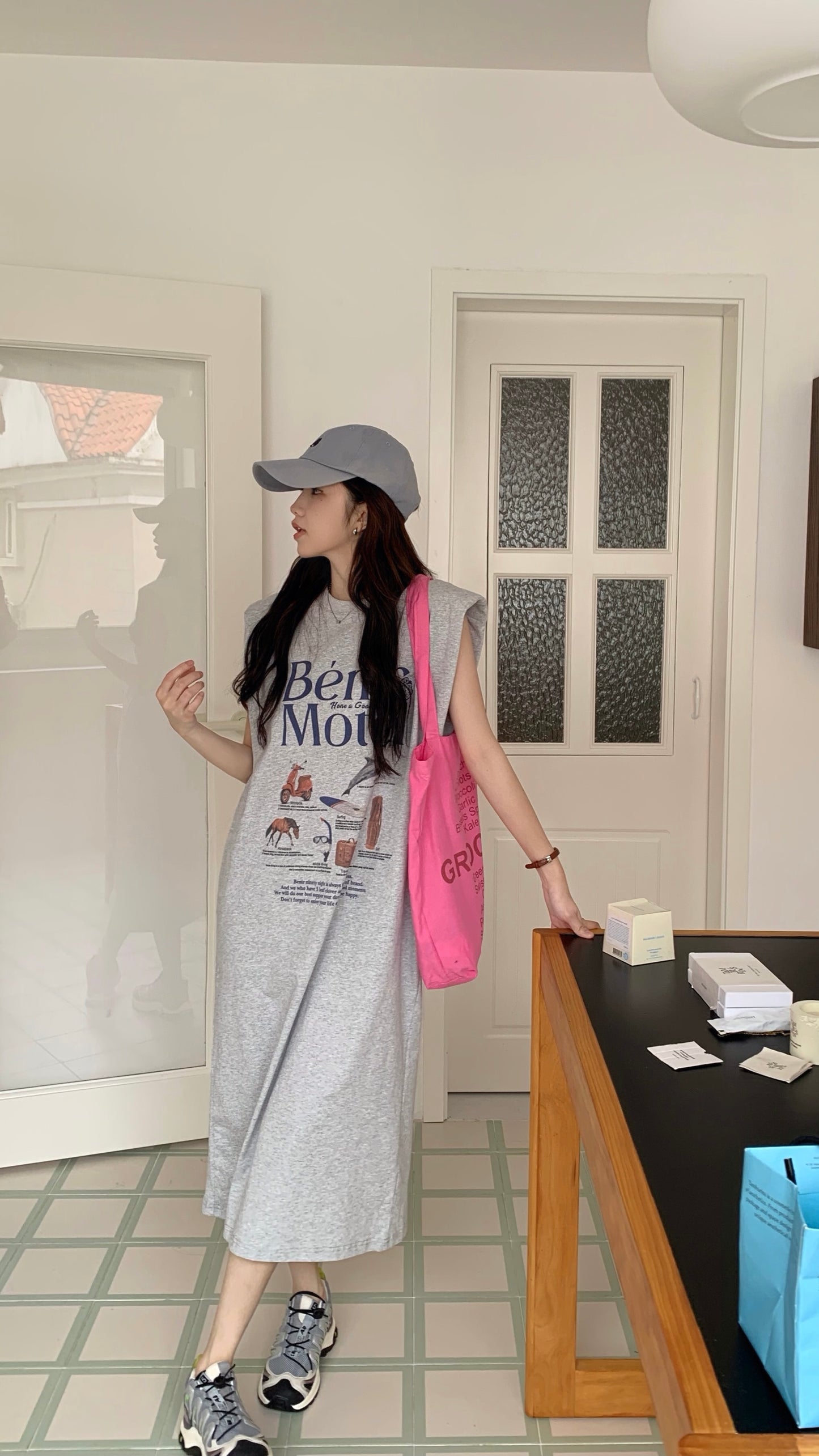 CGB5339-120B 夏日百搭超大印花無袖墊肩T恤連衣裙