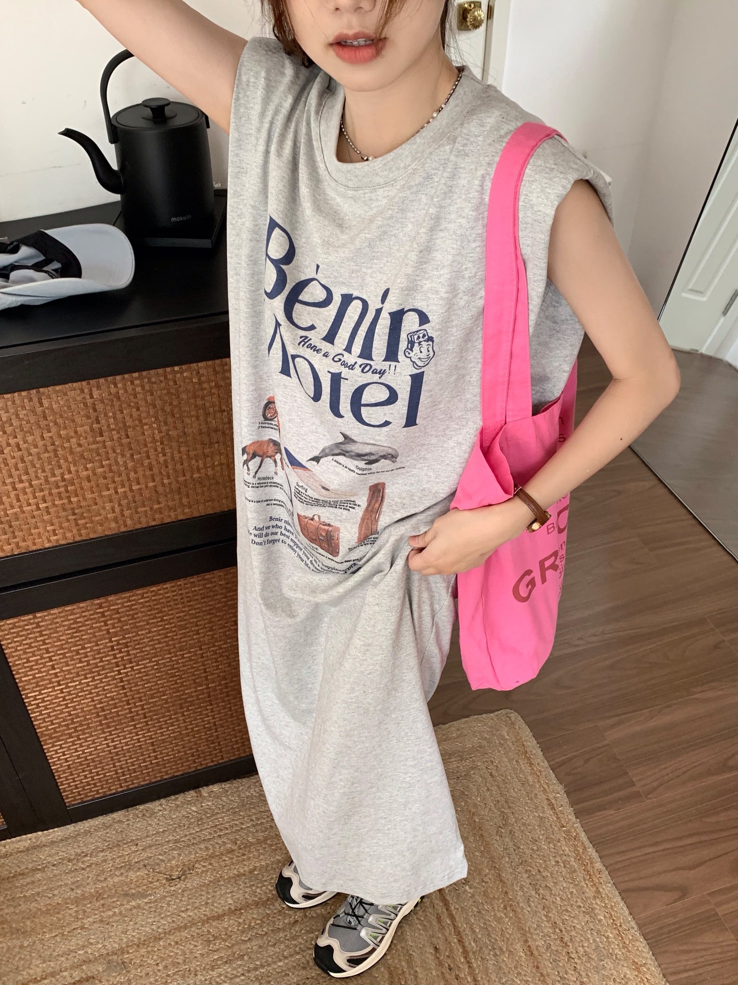 CGB5339-120B 夏日百搭超大印花無袖墊肩T恤連衣裙