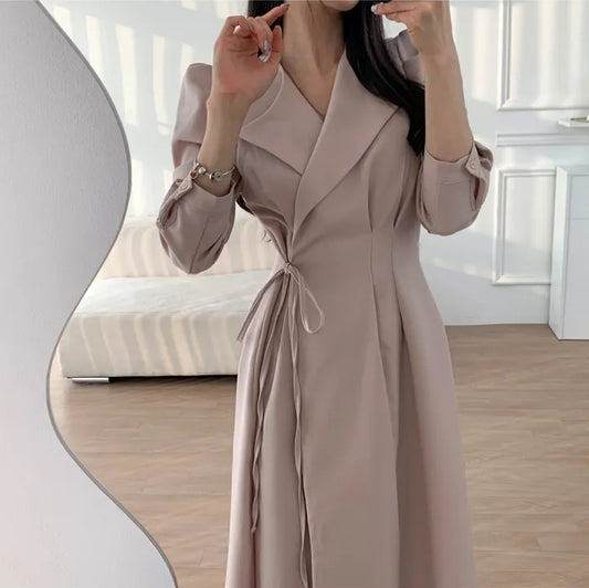 CGB7692-85B 秋季交叉系帶設計感收腰翻領長袖連衣裙(3色)