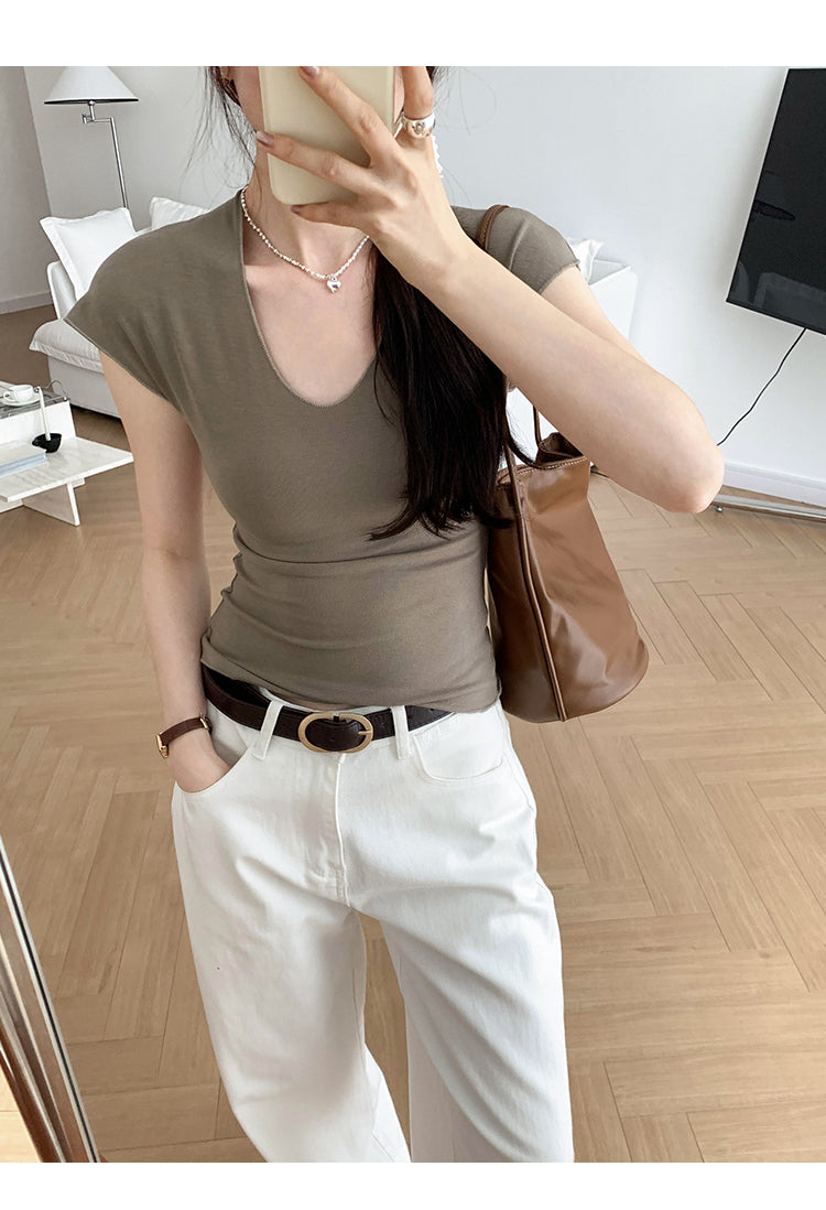 CGE240120-45B 小眾V領落肩短袖T恤(2色)