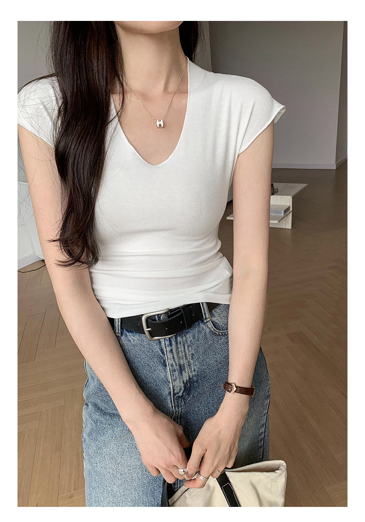 CGE240120-45B 小眾V領落肩短袖T恤(2色)