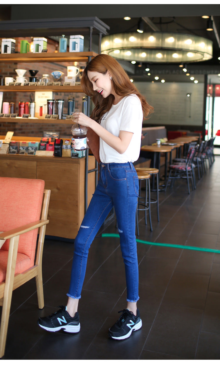 📺︎︎ CGA258-36H 膝蓋破洞九分小脚牛仔褲(2色)