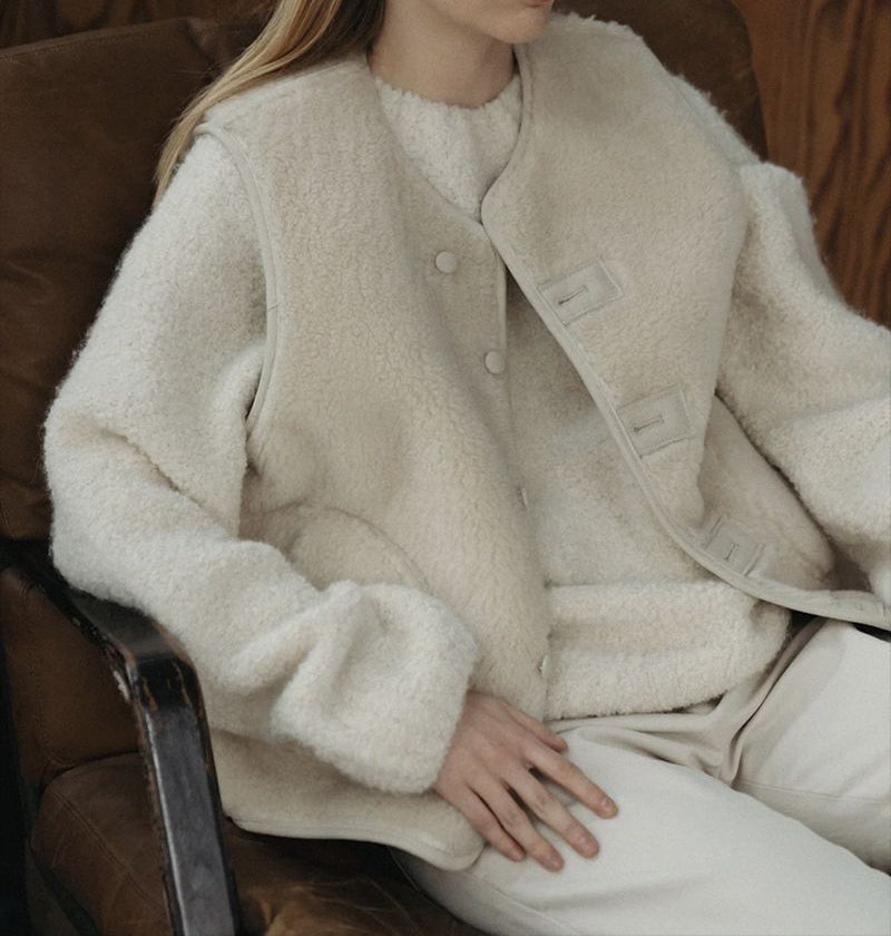 CGC13560-17B 百搭V領無袖皮毛一體雙面穿馬甲背心