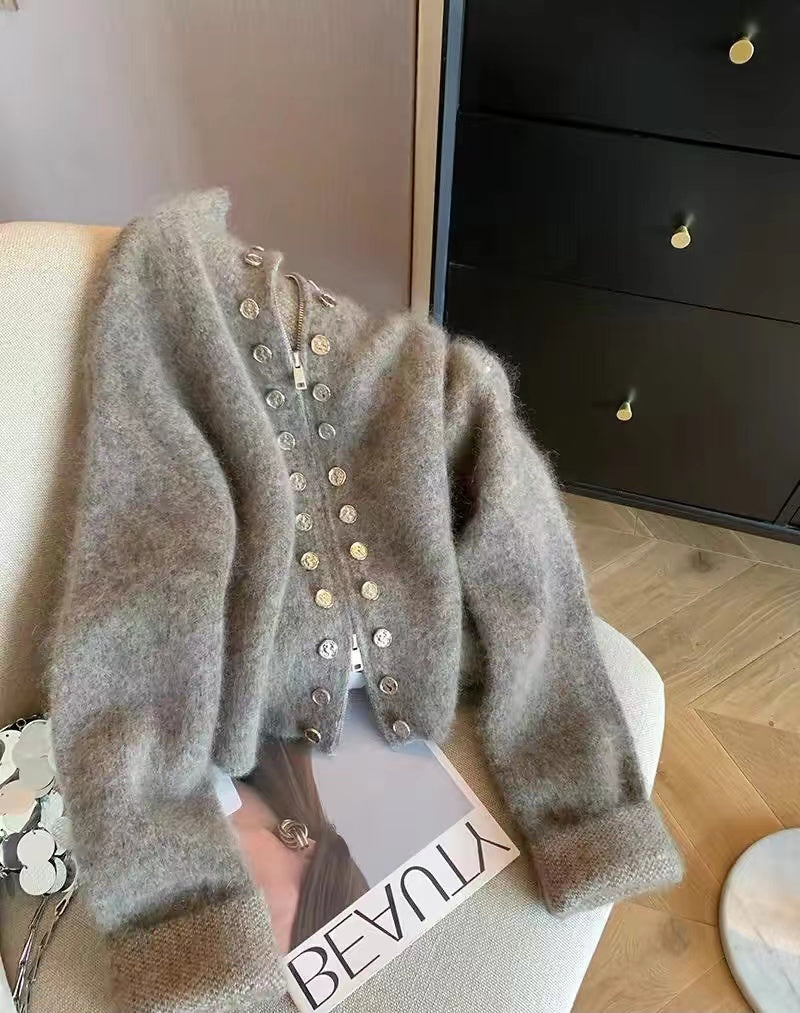 CGD61424-136B 慵懶風雙排扣立領拉鍊毛衣開衫