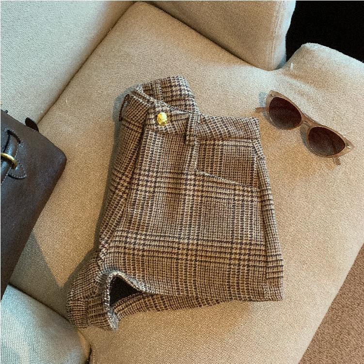 📺︎︎ CGS6063-70B 秋冬復古格子高腰短褲