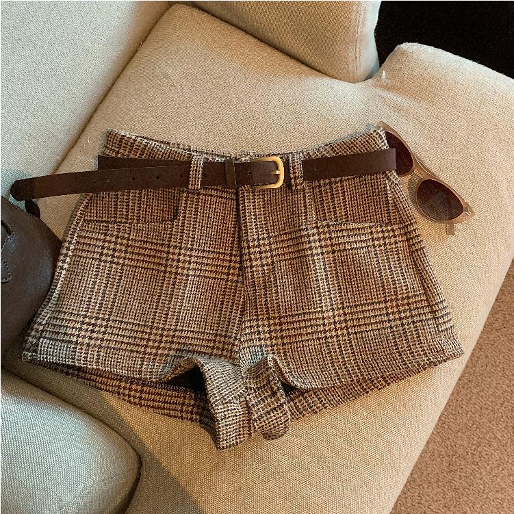 📺︎︎ CGS6063-70B 秋冬復古格子高腰短褲