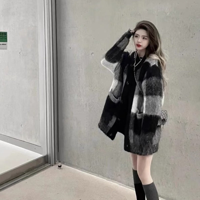 CGCNN16968-137B 軟糯秋冬寬鬆中長款針織衫