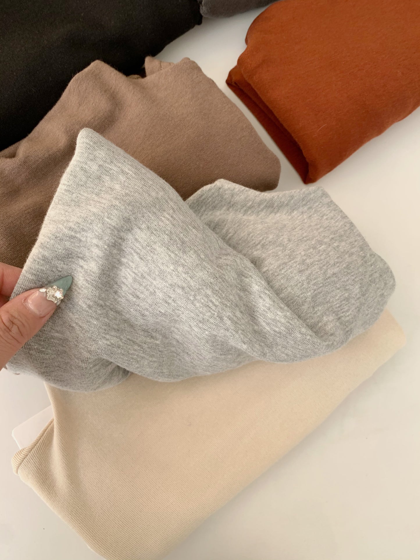 CGE5322-80B 褶皺收腰半高領短袖正肩T恤(9色)