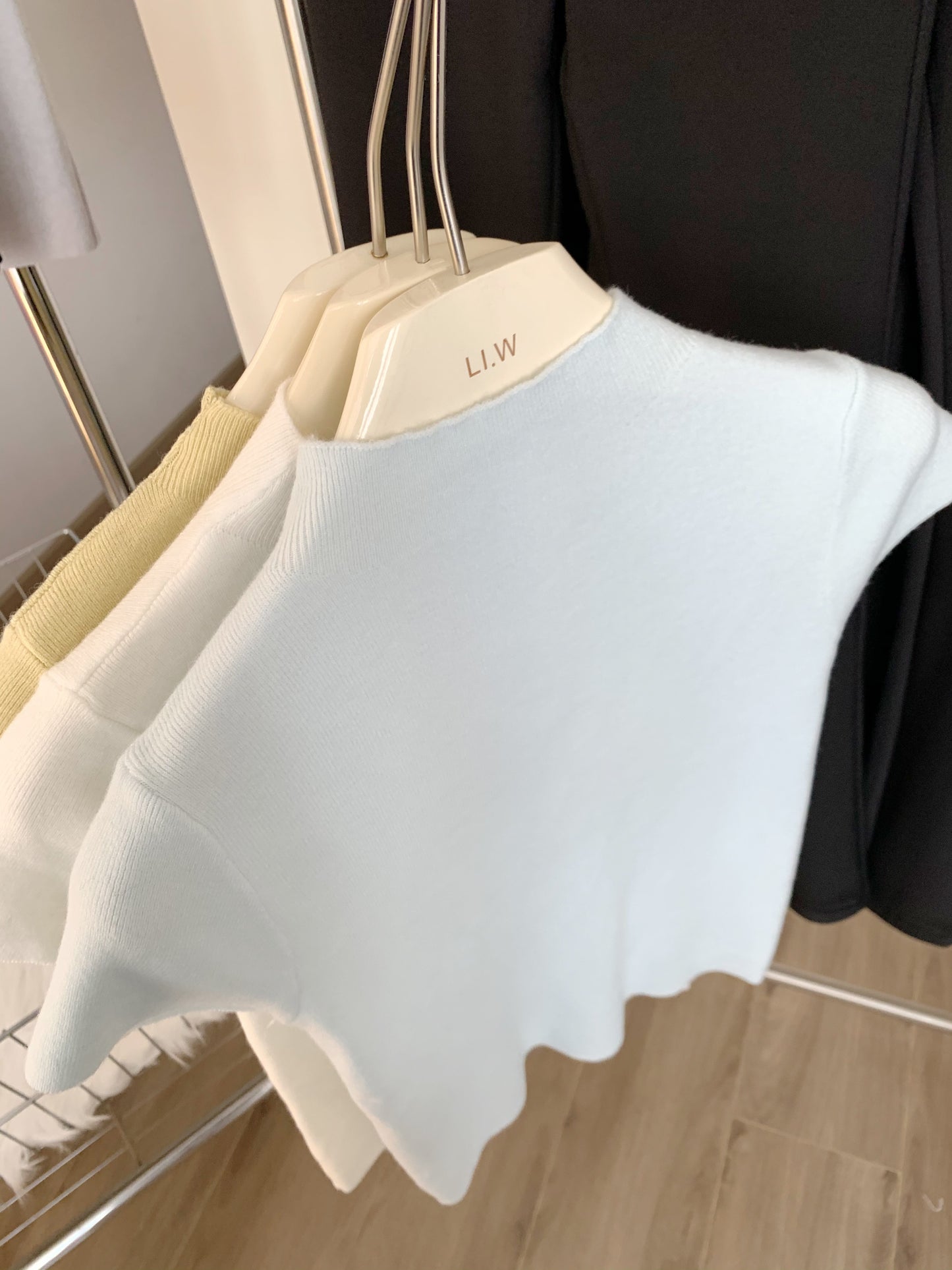 CGE5330-80B 半高領短袖T恤針織打底衫(多色可選)