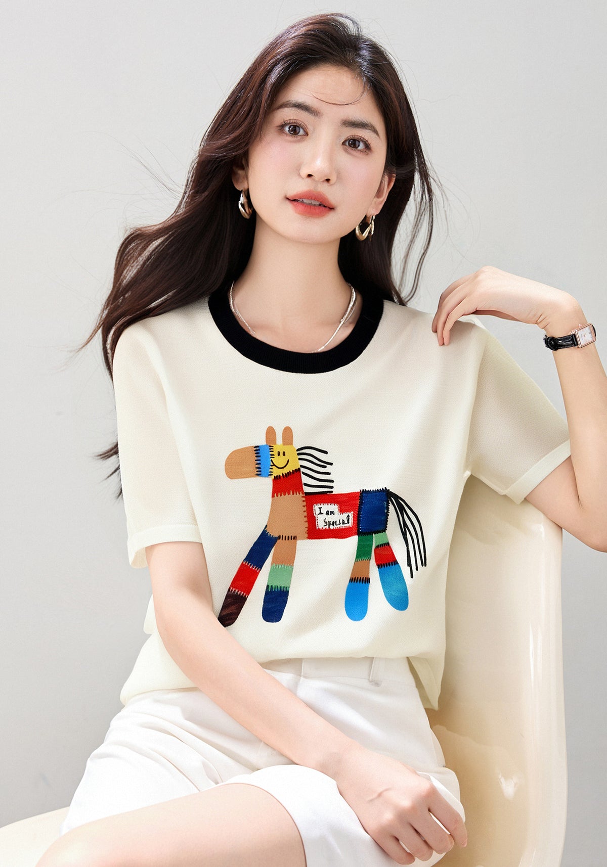 CGE4414-17B 卡通刺繡短袖針織衫夏季休閒圓領寬鬆上衣(2色)