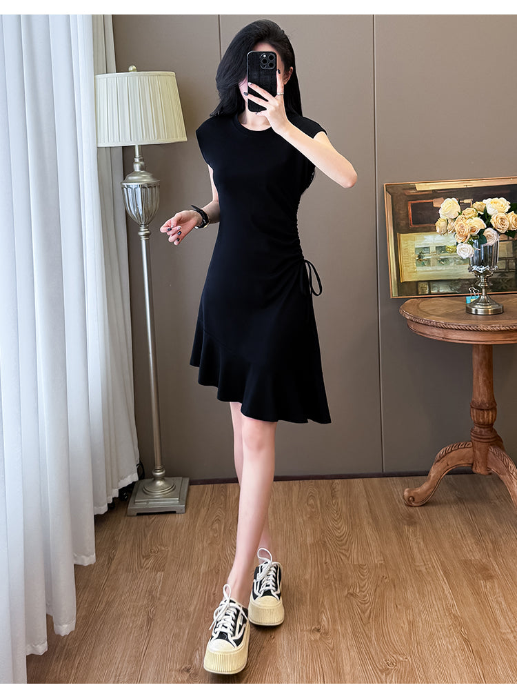 📺︎︎ CGB3652-121B 抽繩魚尾不規則中長款連衣裙