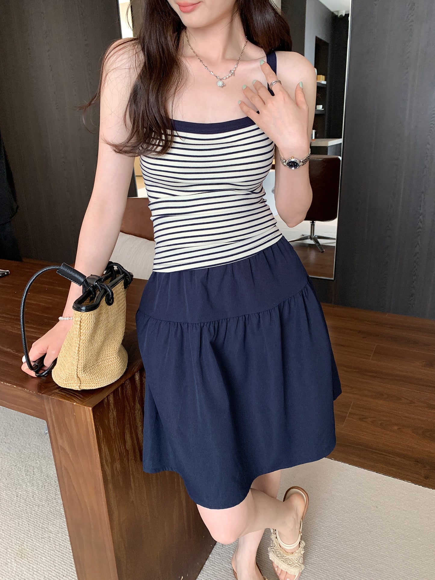 CGF253161-45B 條紋針織吊帶背心(2色)