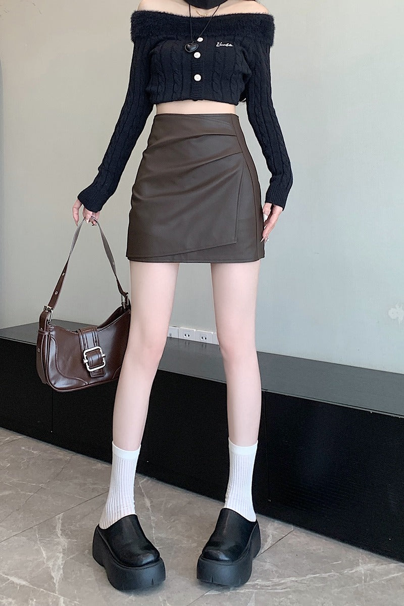 📺︎︎ CGS1134-58B 秋高腰褶皺柔軟皮不規則包臀PU皮A字半身裙短裙(3色)