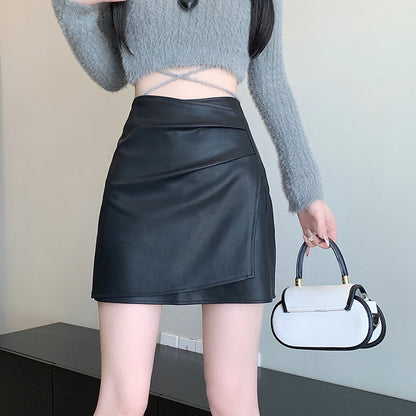 📺︎︎ CGS1134-58B 秋高腰褶皺柔軟皮不規則包臀PU皮A字半身裙短裙(3色)
