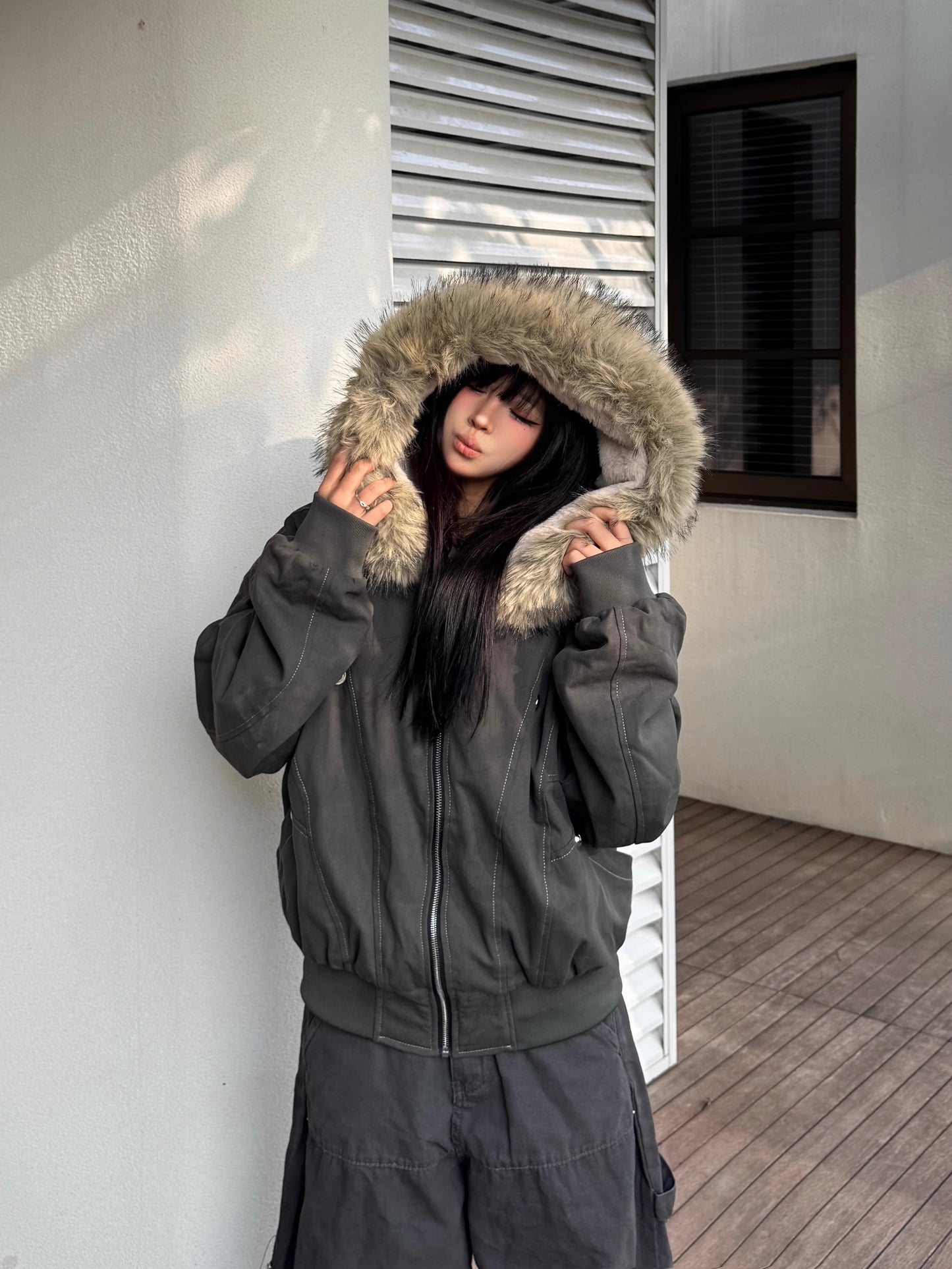 📺︎︎ CGC667-8B 短款羽絨棉仿兔毛大毛領連帽外套(2色)