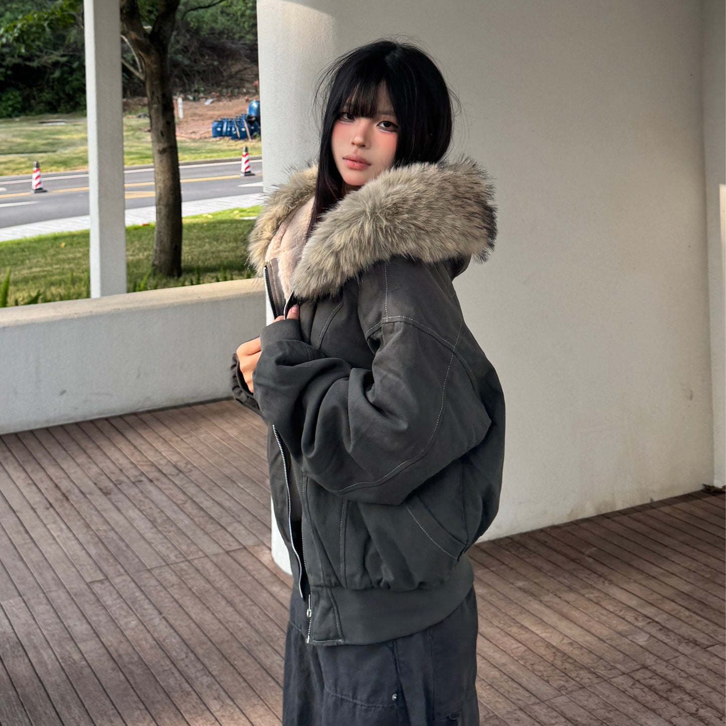 📺︎︎ CGC667-8B 短款羽絨棉仿兔毛大毛領連帽外套(2色)