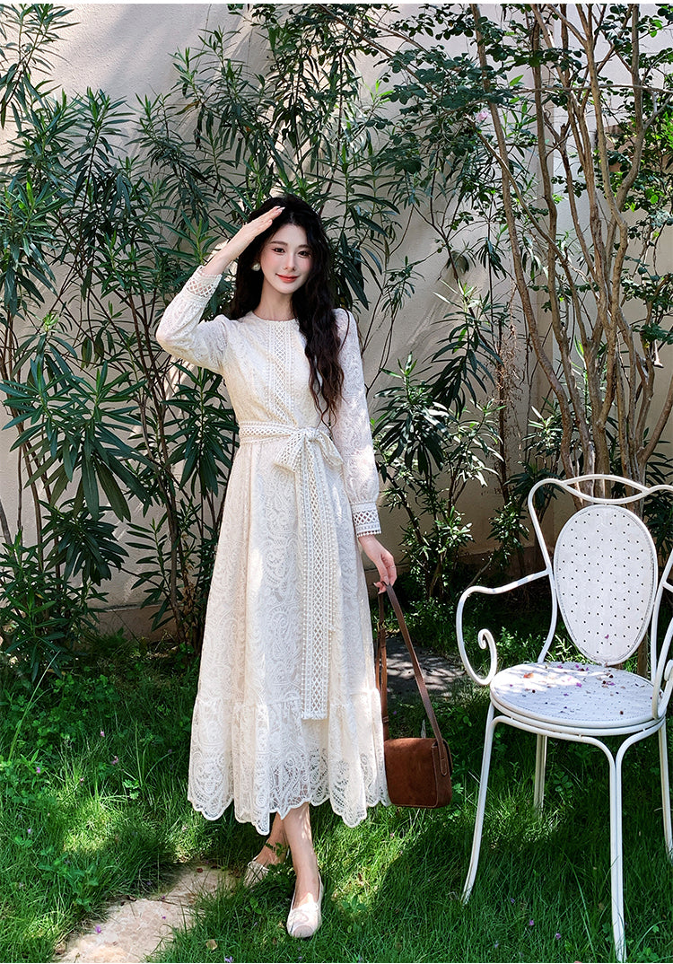 📺︎︎ CGB7139-70B 春秋裝圓領長袖水溶花收腰顯瘦蕾絲連衣裙