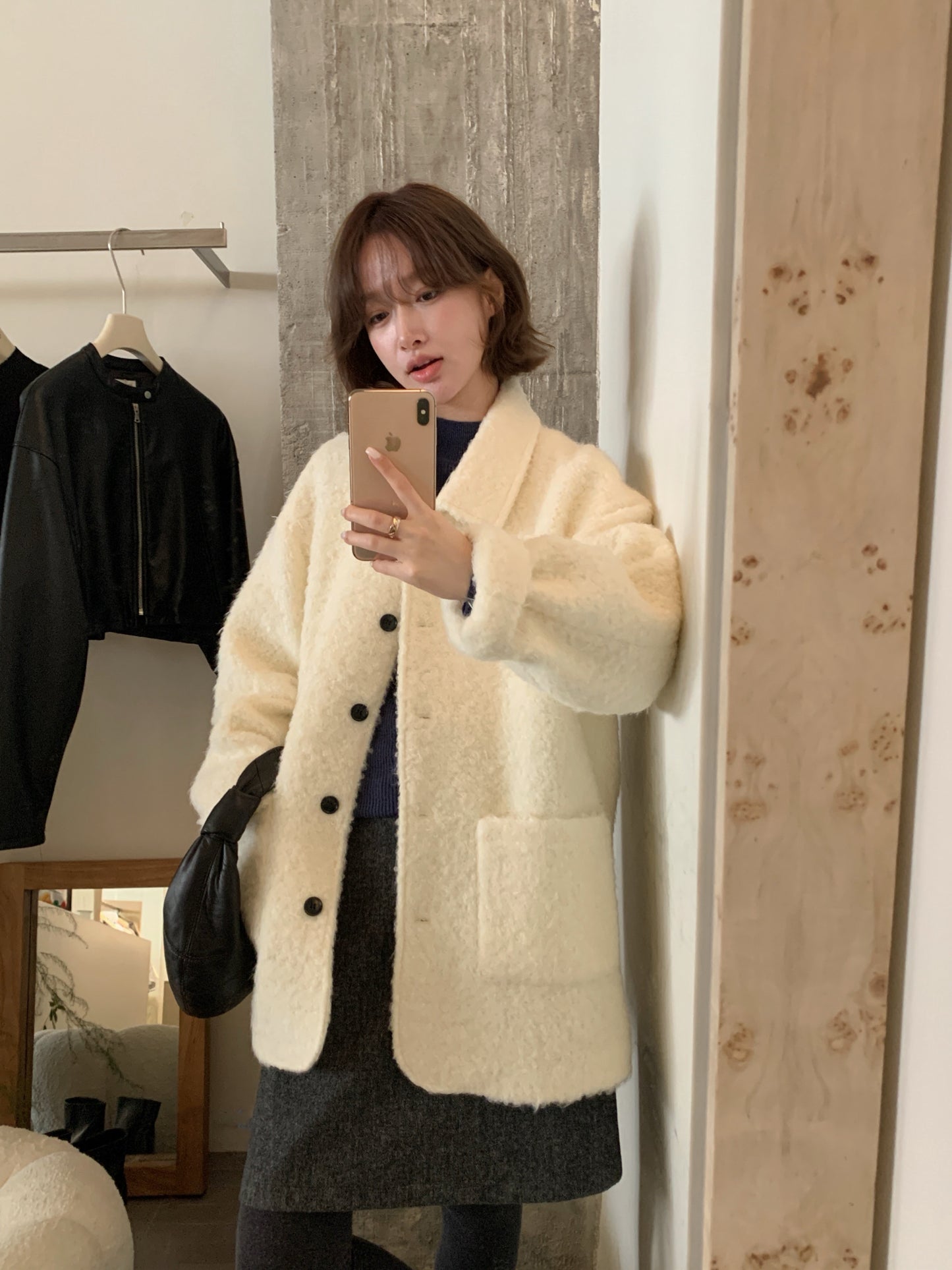 CGC15296-17B 毛毛外套秋冬寬鬆中長款翻領單排扣大衣(3色)