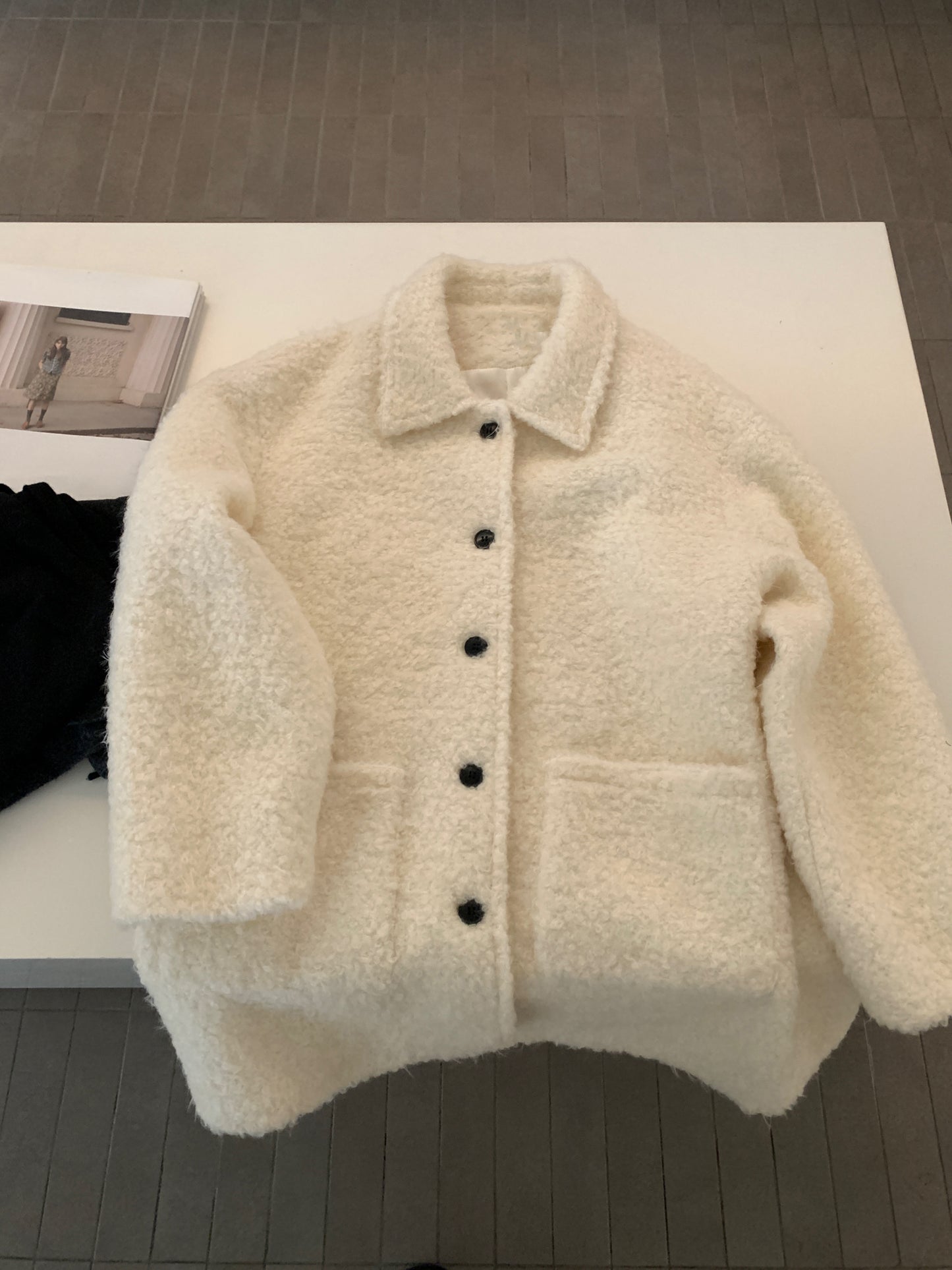 CGC15296-17B 毛毛外套秋冬寬鬆中長款翻領單排扣大衣(3色)