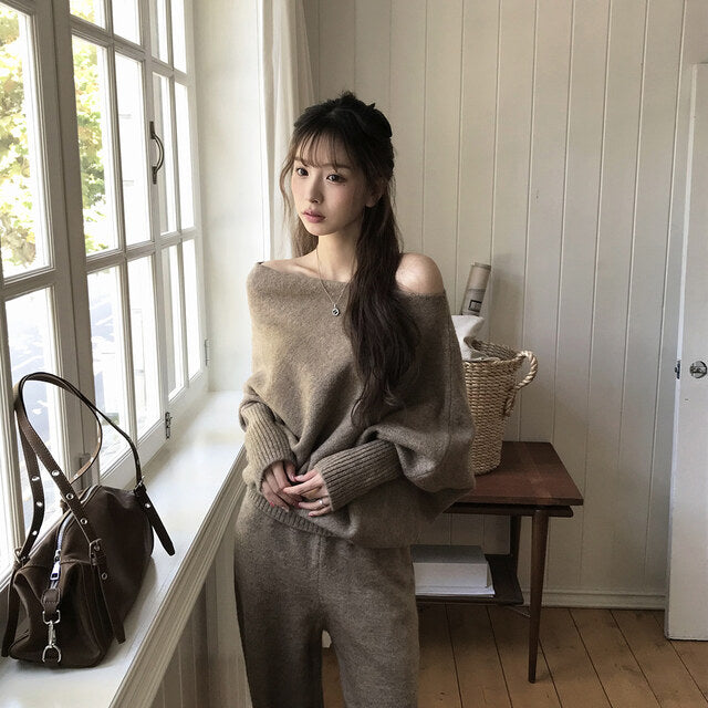 CGD3457-77B 秋冬一字領落肩+闊腿顯瘦長褲針織兩件套套裝