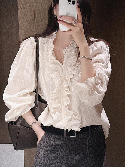 CGD6133-58B 重工刺繡蕾絲花邊寬鬆長袖襯衫(2色)