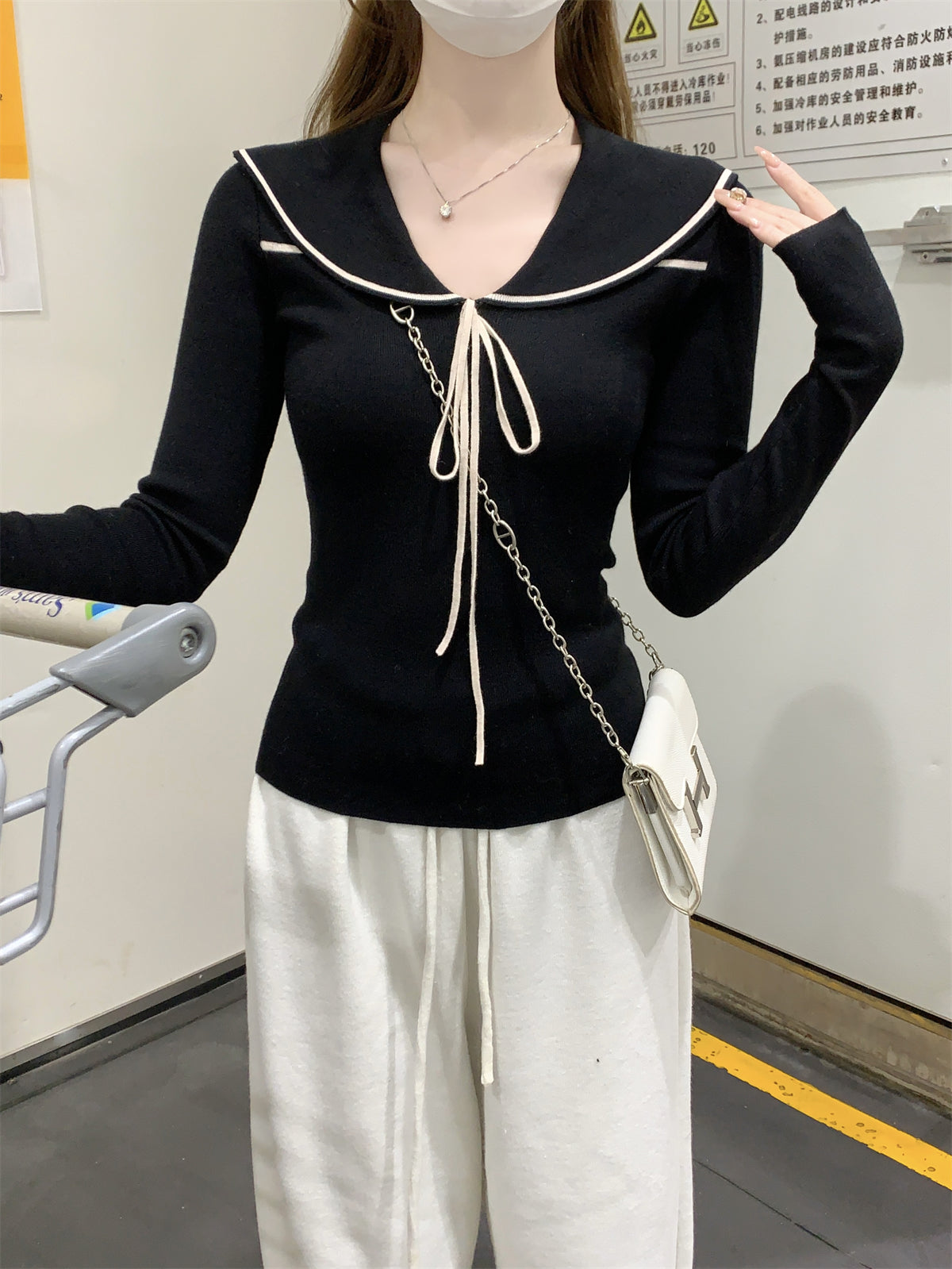 CGD28323-64B 秋冬海軍領修身綁帶針織衫(2色)