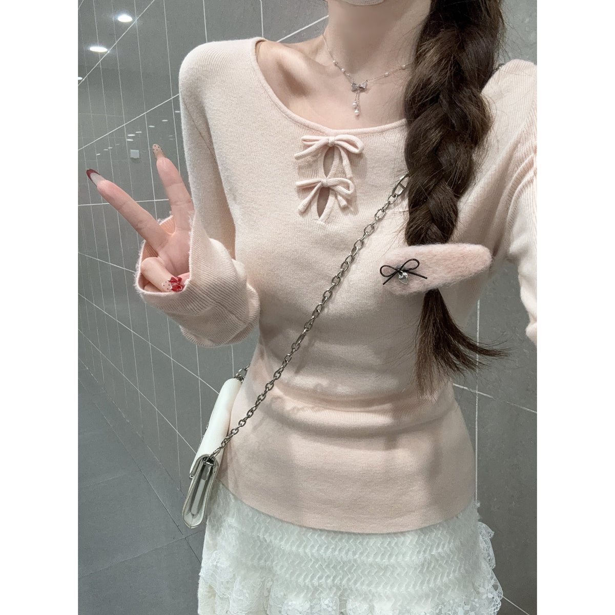 CGD28537-64B 春季圓領蝴蝶結鏤空設計安迪絨針織衫上衣(3色)