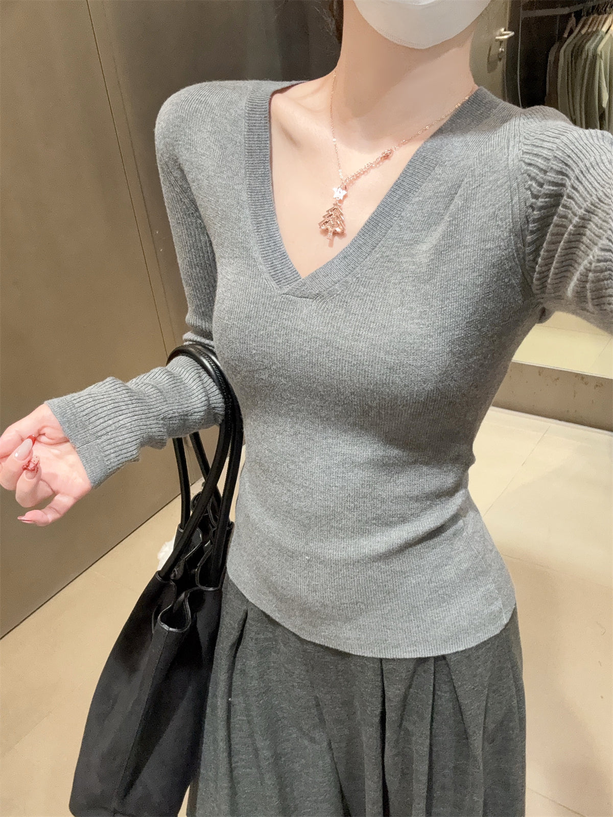 CGD28199-56B 春季V領百搭軟糯長袖針織衫(3色)