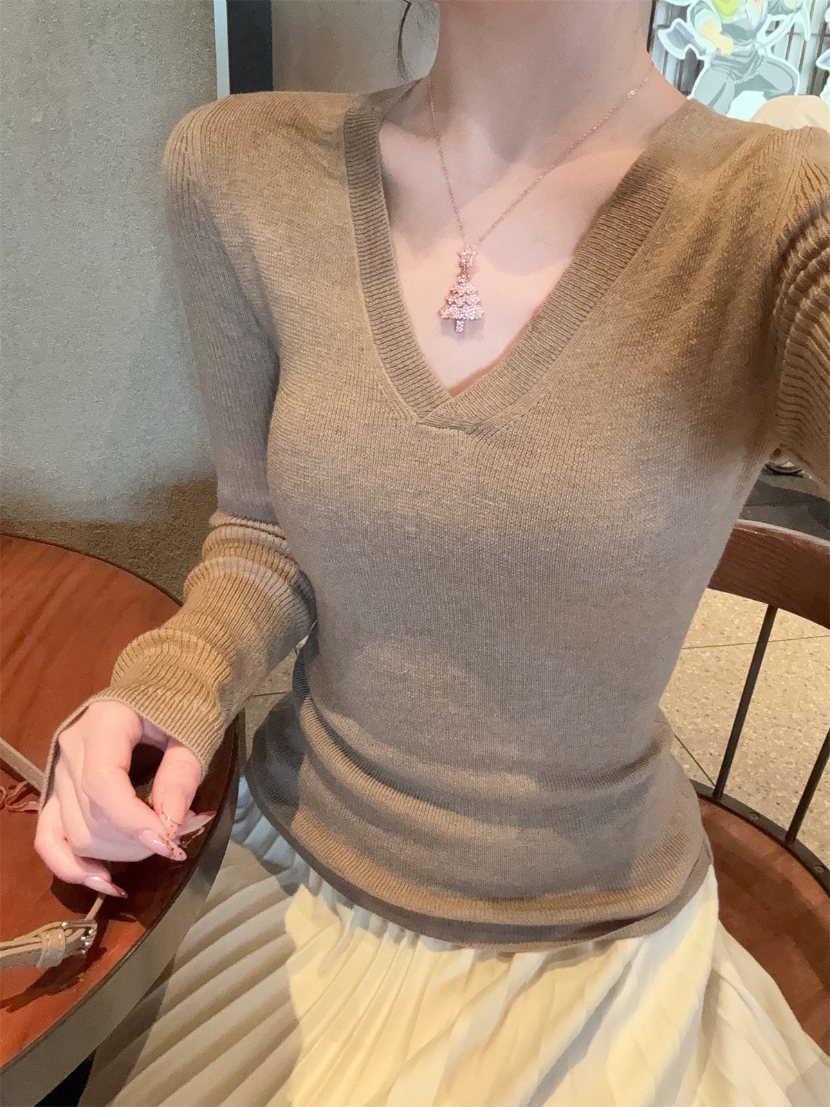 CGD28199-56B 春季V領百搭軟糯長袖針織衫(3色)