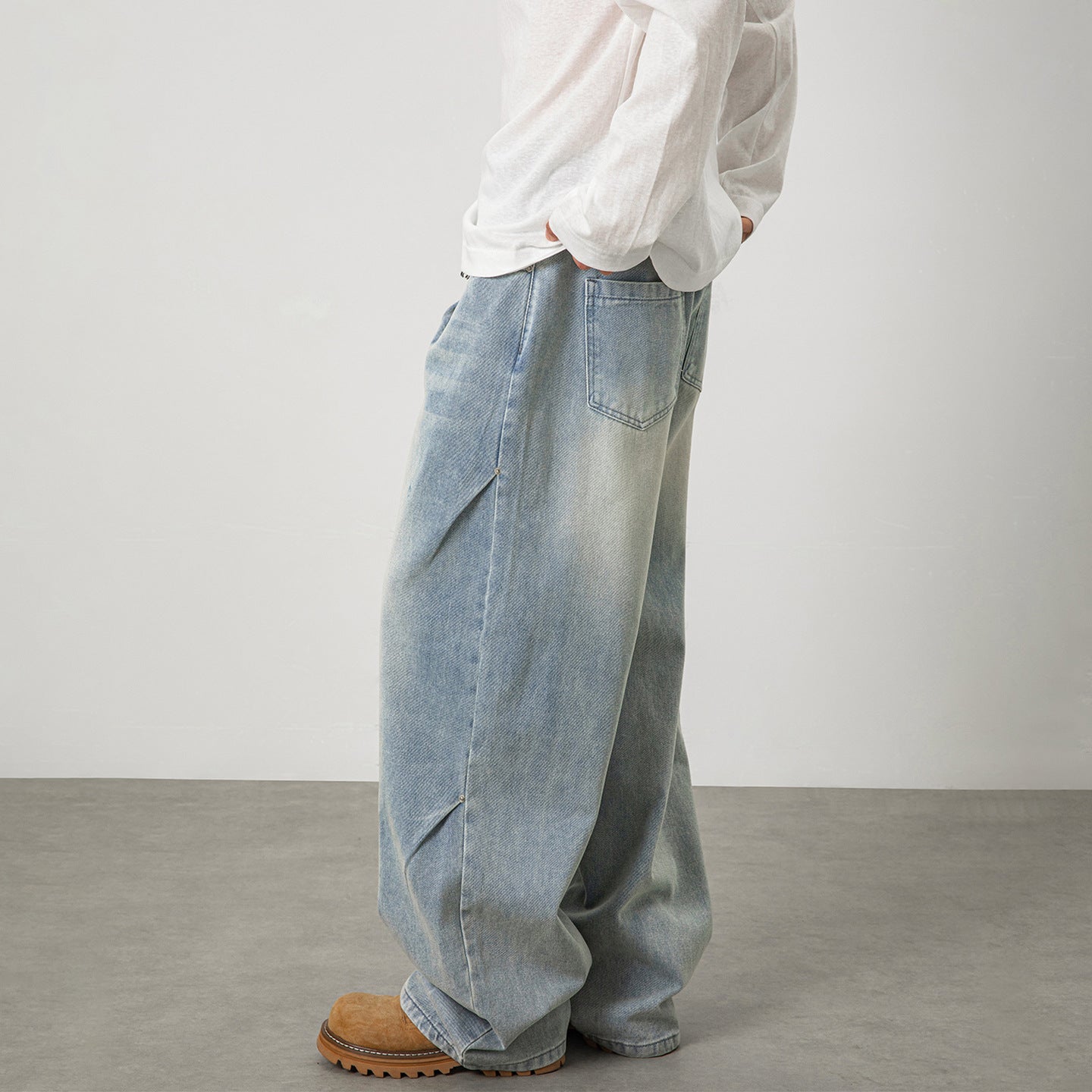 CBAON2624-8H 春秋側縫打褶水洗做舊直筒百搭寬鬆牛仔褲