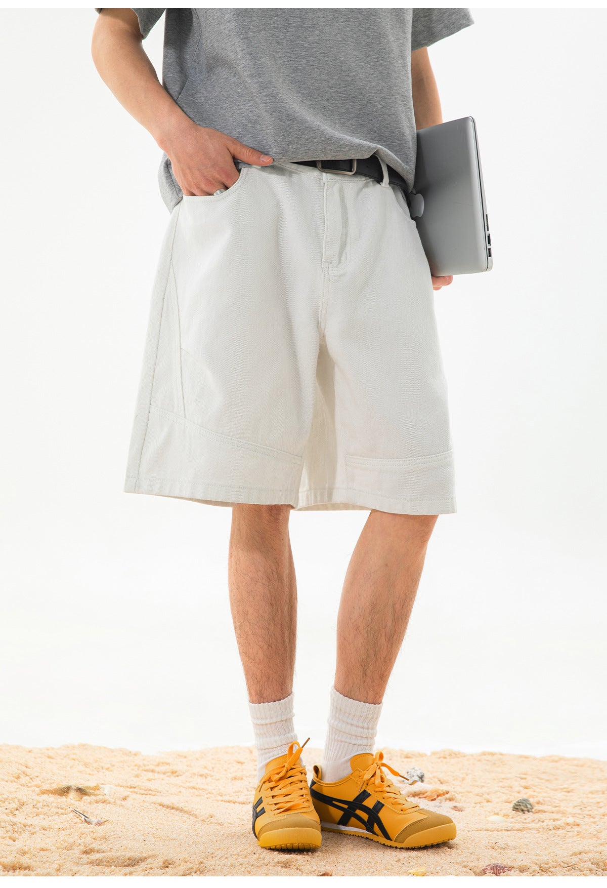 CBSON2607-8H 夏款分割打褶寬鬆復古水洗牛仔短褲(3色)