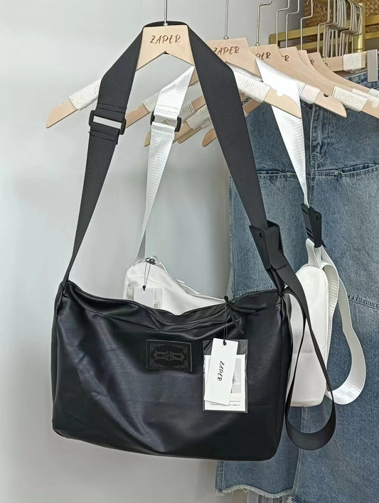 TTB80326-1-1E 大容量單肩包PU男女學生百搭斜背包通勤大包日系復古風郵差包大包